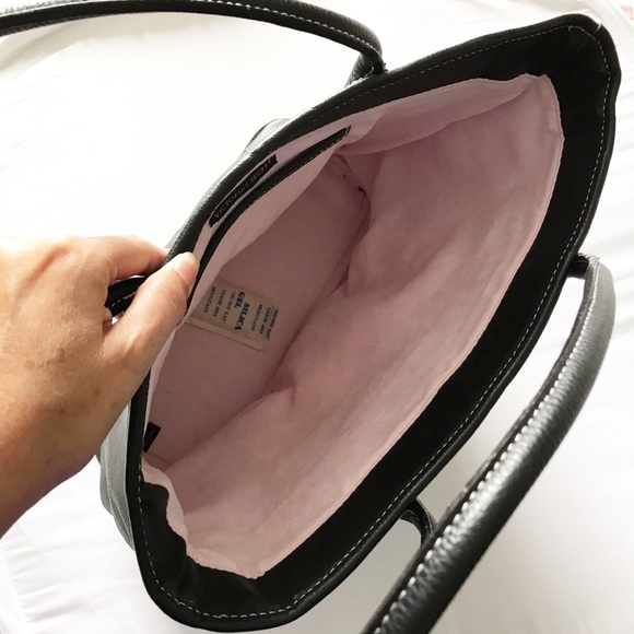 Victoria's Secret Black Large Tote handbag - Picture 7 of 8